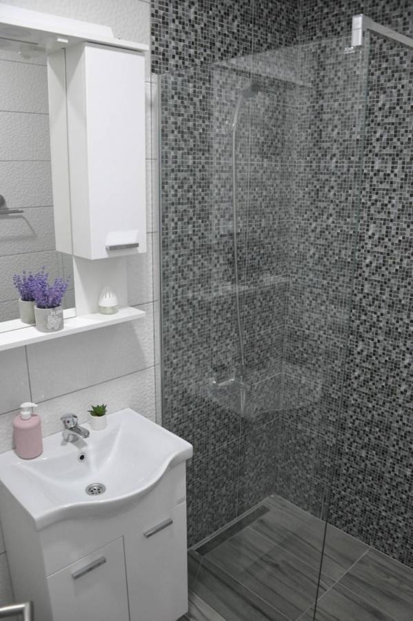 Dar Apartment *